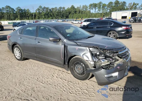 2015 Nissan Altima 2.5 from USA, damaged, VIN 1N4AL3AP1FN380198